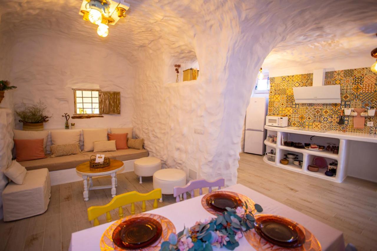 Complejo Cuevas Otto Guest House บาซา ภายนอก รูปภาพ